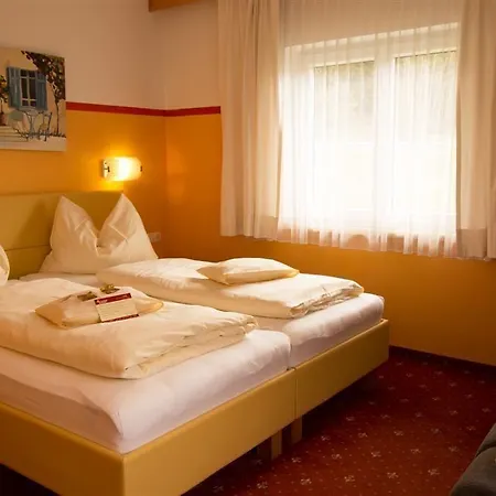 Waldwirt 3* Russbach am Pass Gschütt